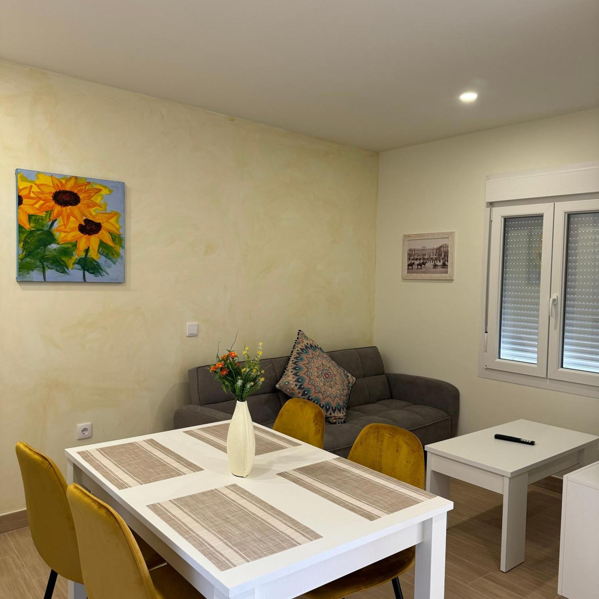 Jardines - Apartamentos & Estudio Ciempozuelos Exterior photo